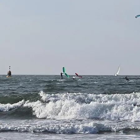 Bluebeach Scheveningen-3
